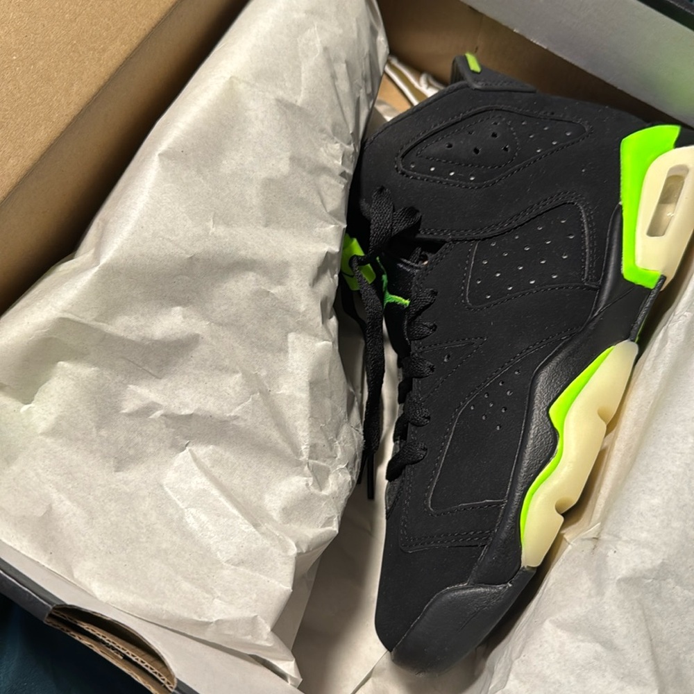 Jordan 6 gradeschool